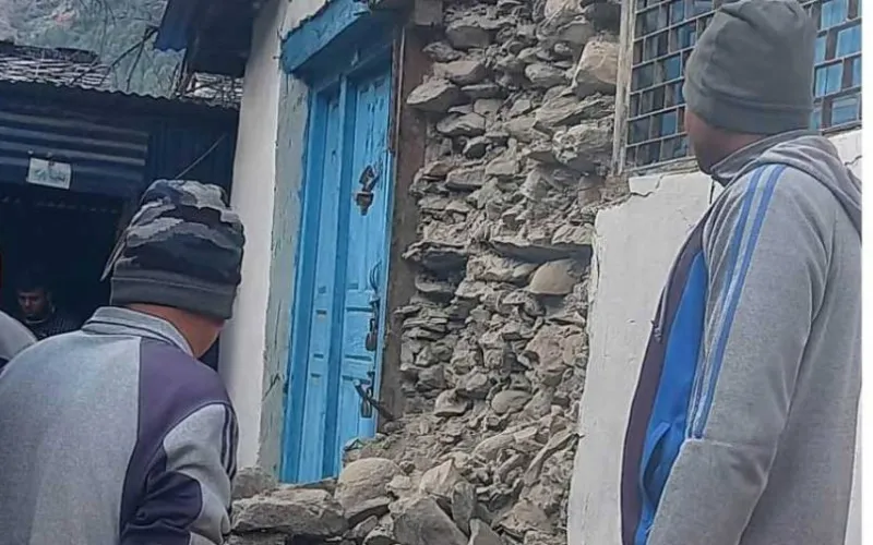 बाजुरामा भूकम्प : ४२ परिवार विस्थापित, चार सय घरमा क्षति
