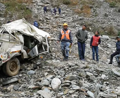 दार्चुलामा जीप दुर्घटना हुँदा ४ जना घाइते