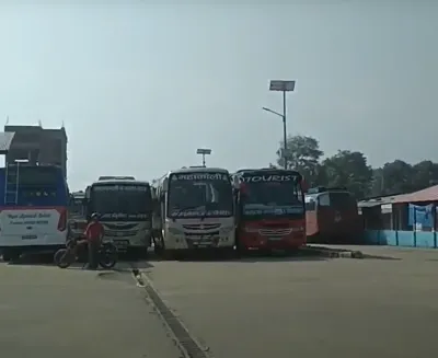 कञ्चनपुर वसपार्क पार्किङ्ग ठेक्कामा रकम घटेपनि शुल्क यथावत राखिदा अनियमिताको आशंका